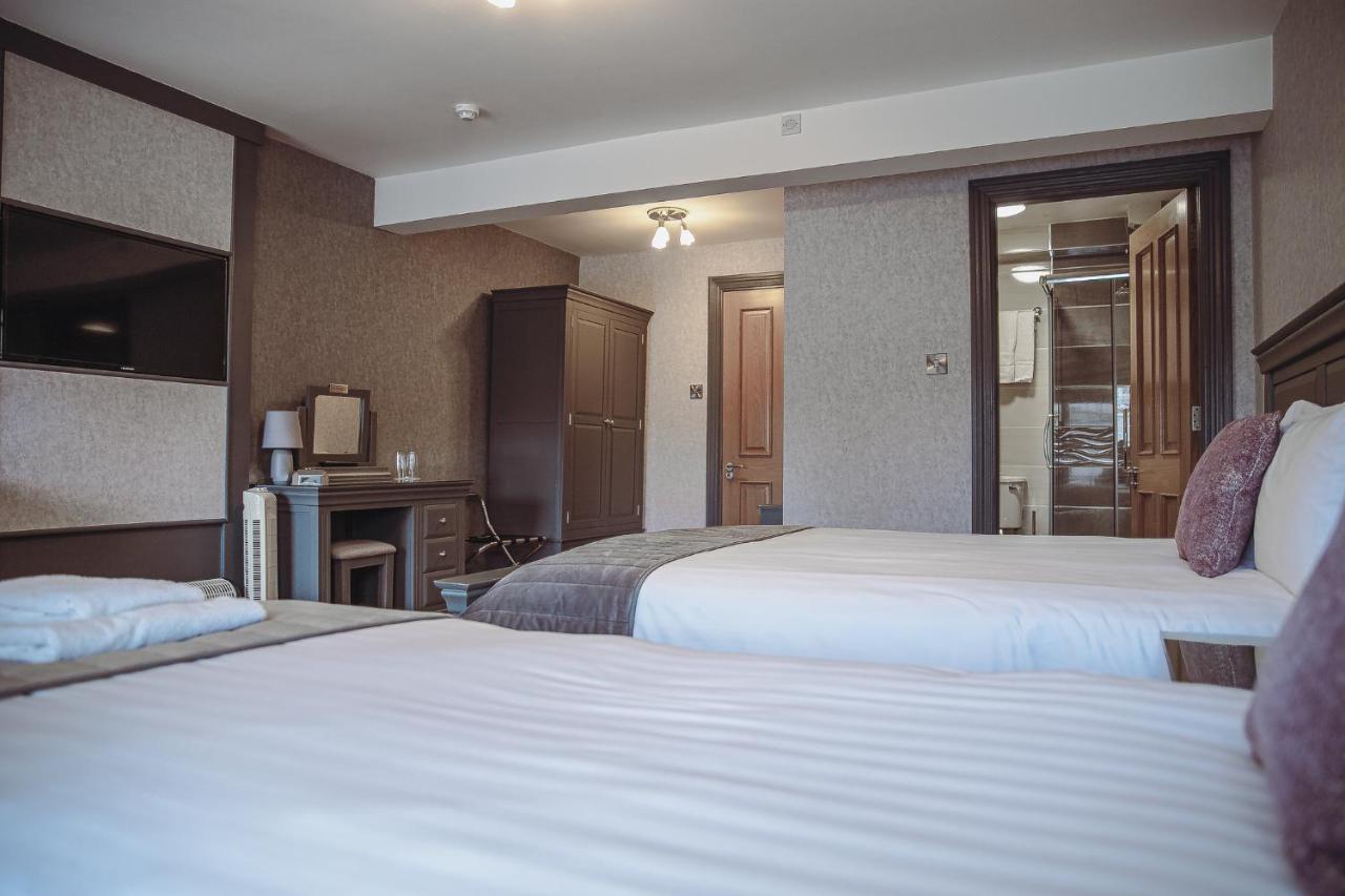 Muskerry Arms Bar And B&B Бларни Екстериор снимка