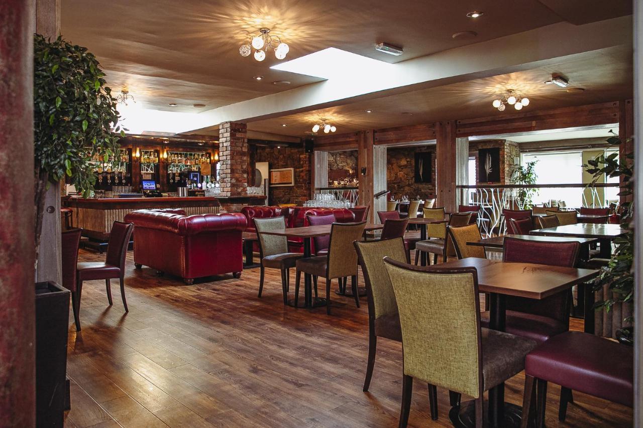 Muskerry Arms Bar And B&B Бларни Екстериор снимка