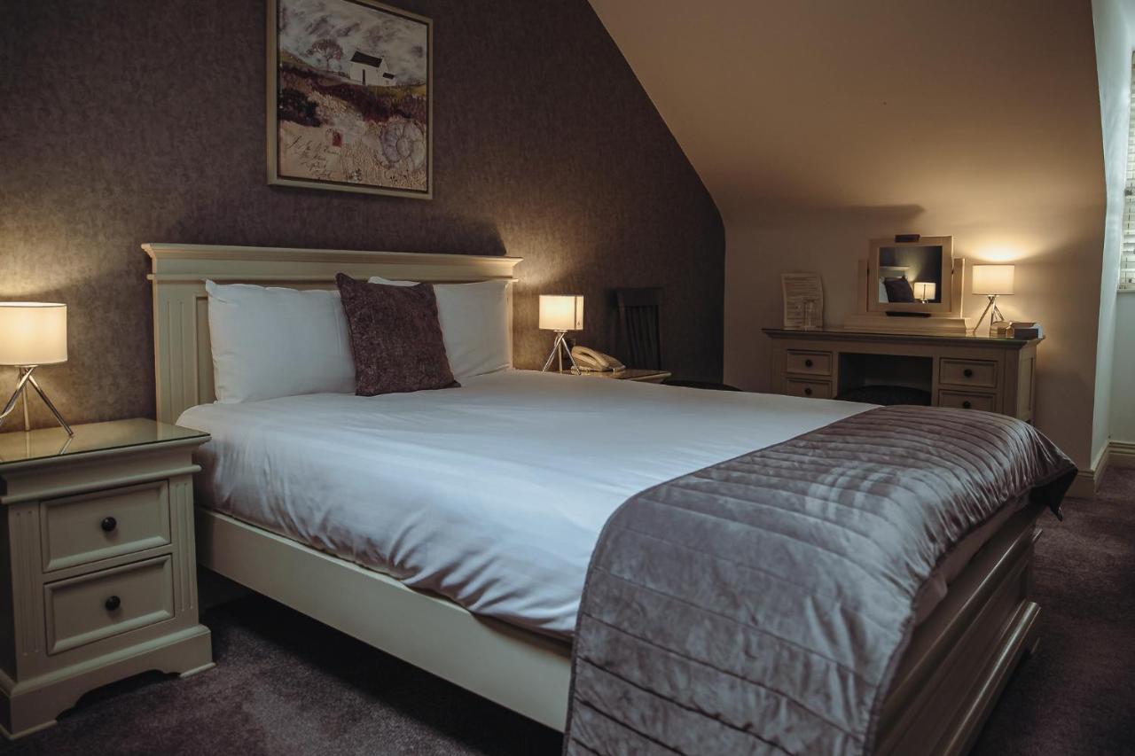 Muskerry Arms Bar And B&B Бларни Екстериор снимка